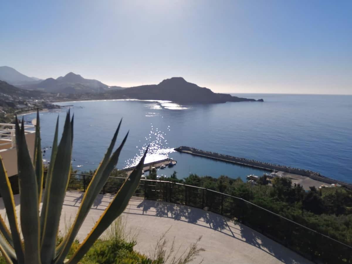 Villa Elgini 플라키아스 외부 사진